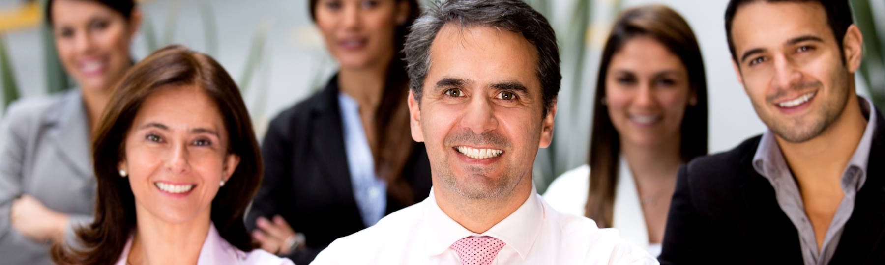 several houses on a residential street